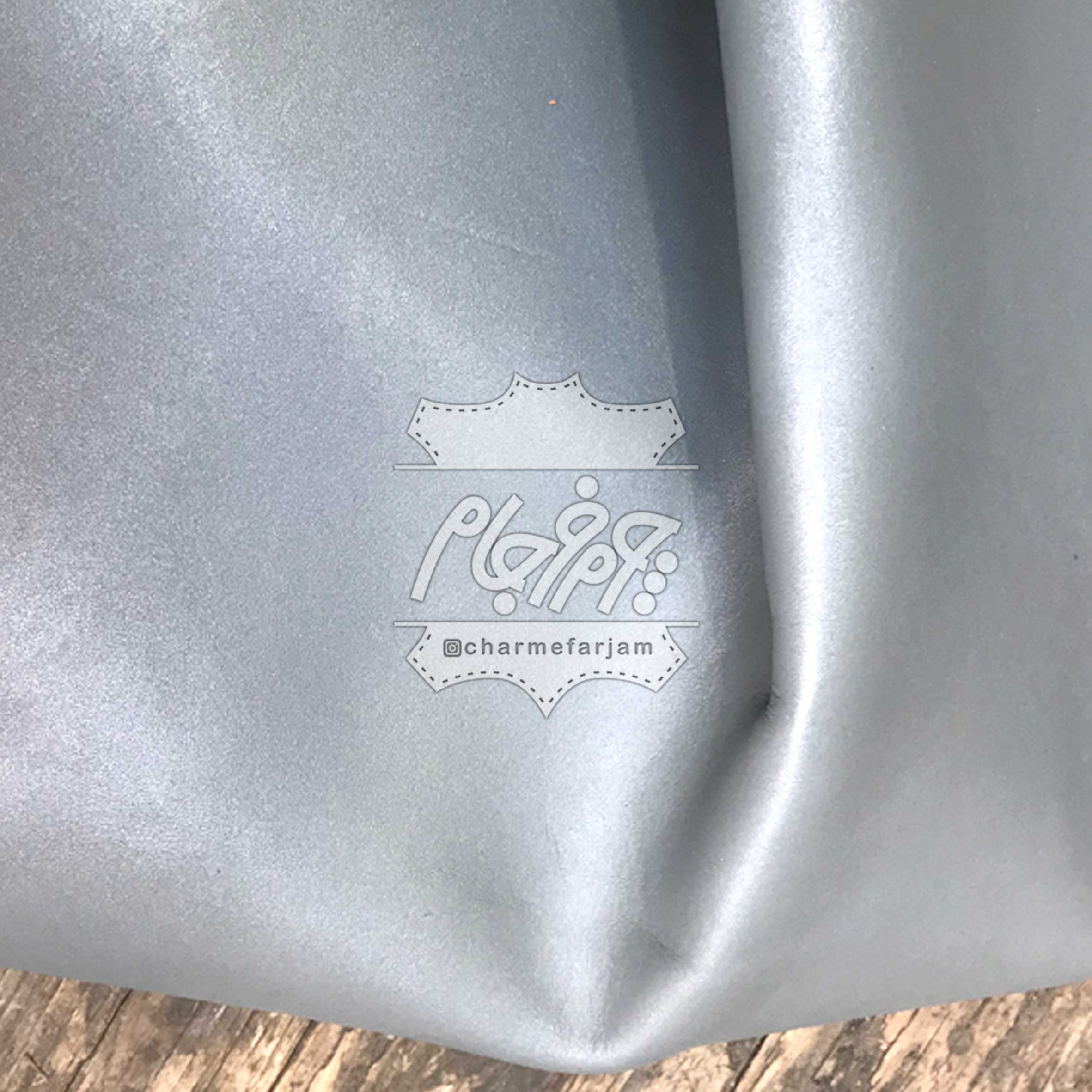 چرم گاوی توسی روشن