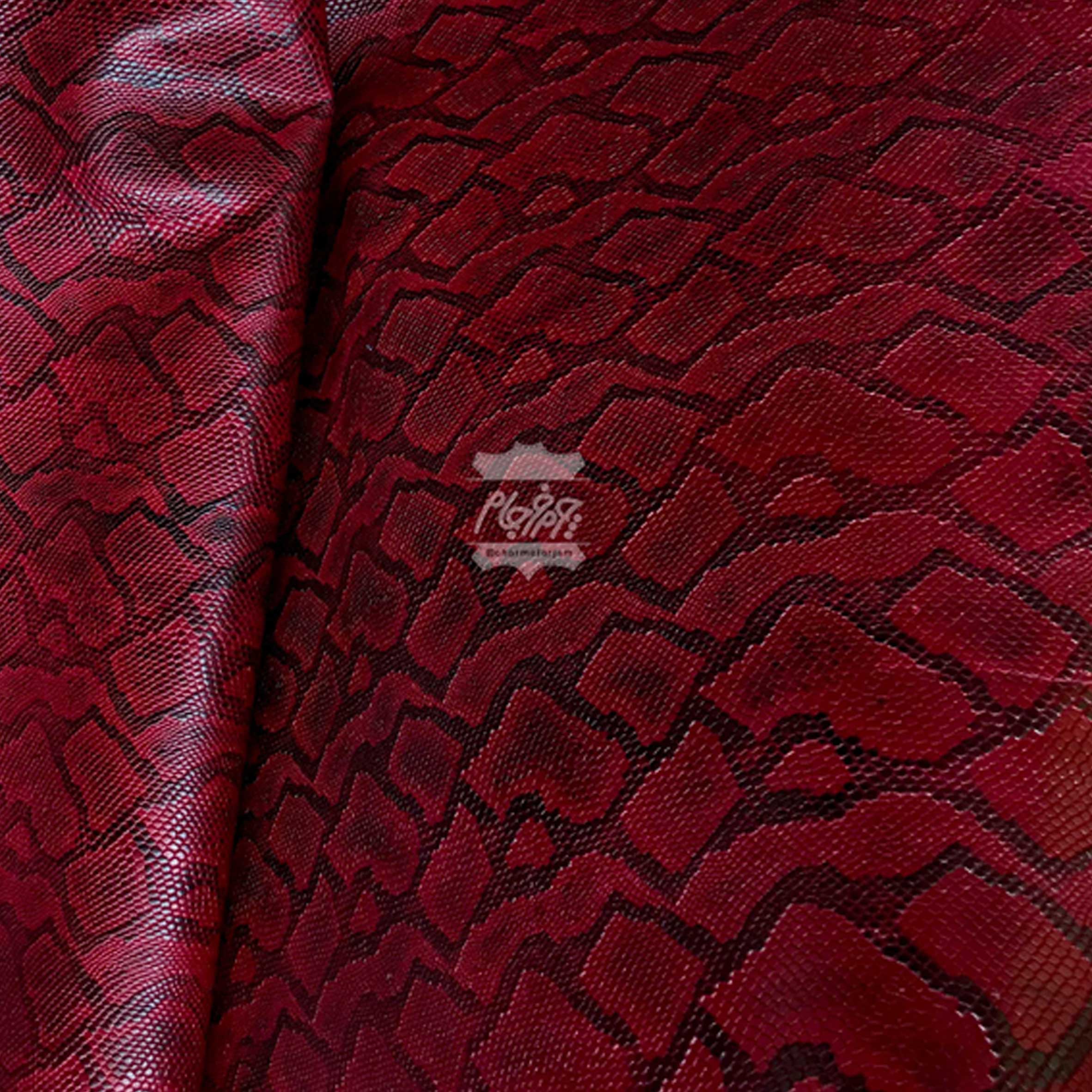چرم گاوی طرح snake (ماری) رنگ زرشکی